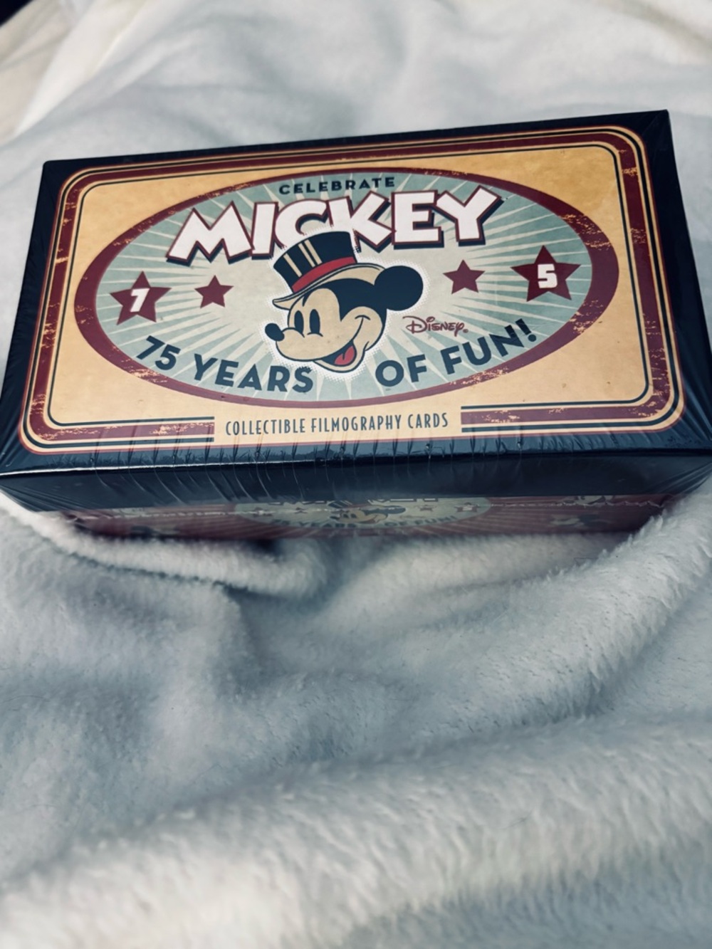 Disney - Celebrate Mickey 75 Years of Fun! Collectible Filmography Cards